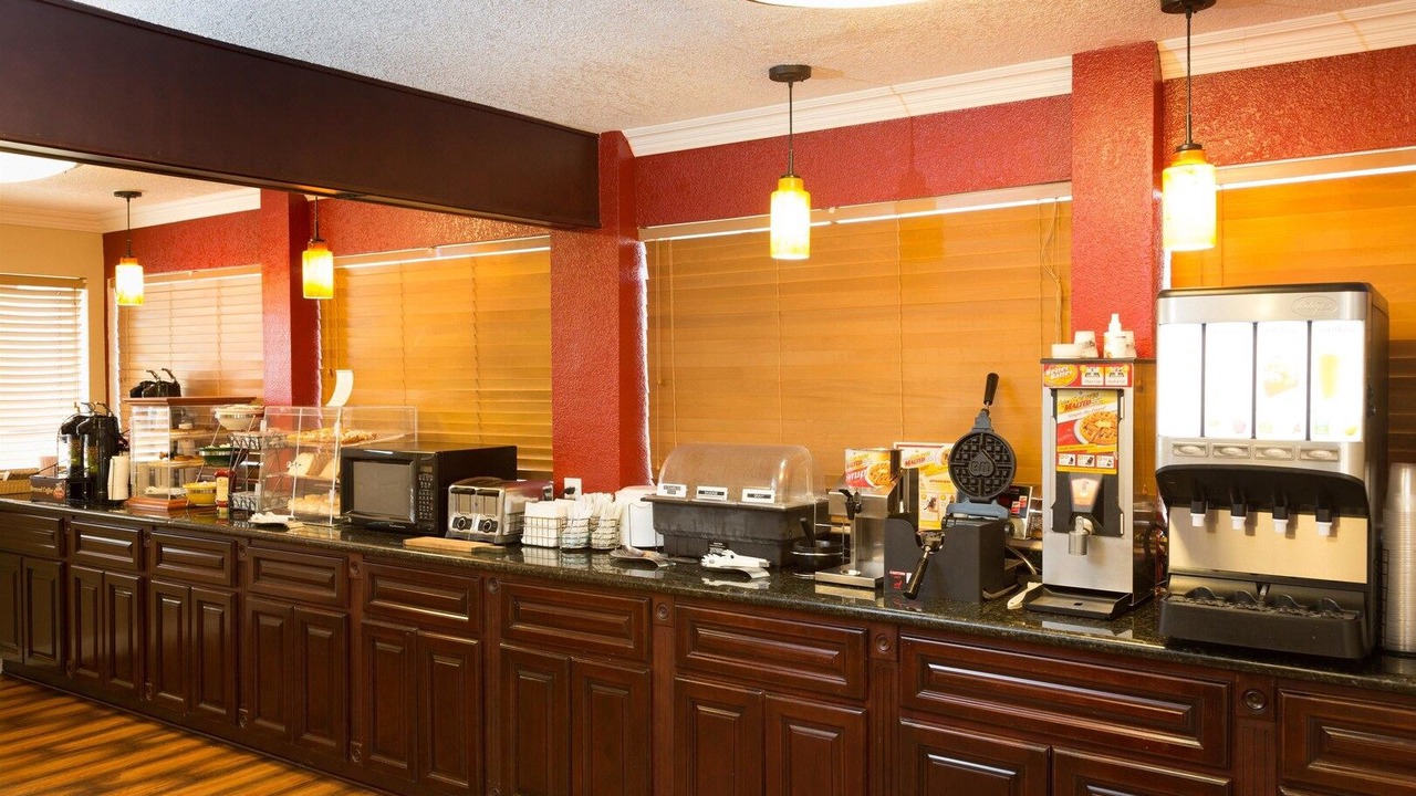 Photo of Kitchen in Mojave