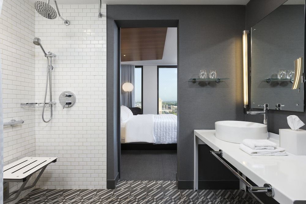 Photo of Bathroom in Short North