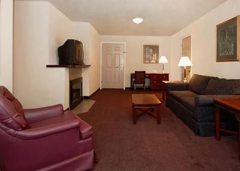 Photo of Livingroom in Weed