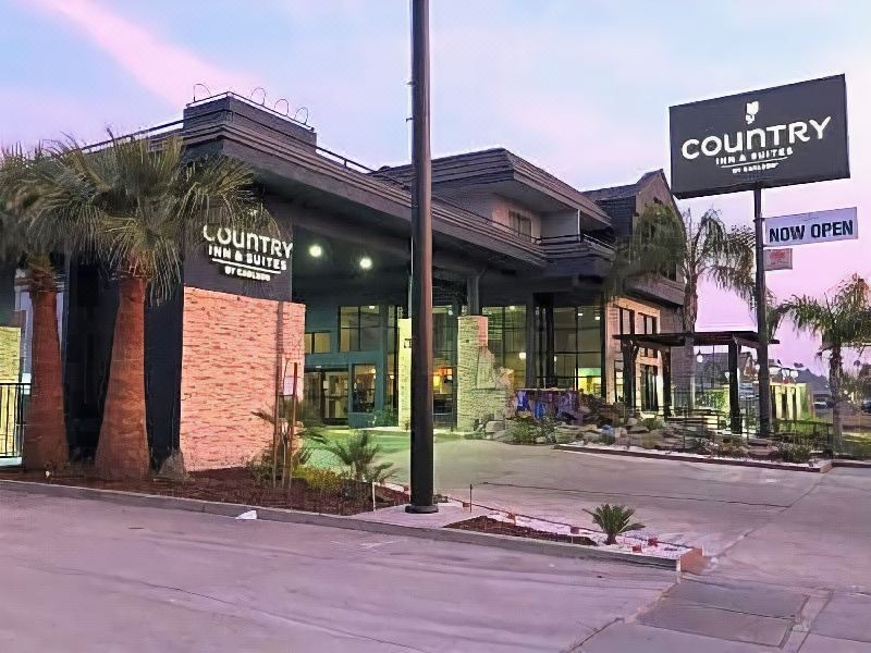 Photo of Buildings in Bakersfield