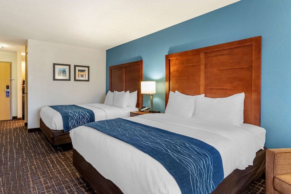 Photo of Bedroom in Lee's Summit