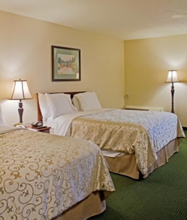Photo of Bedroom in Raisin