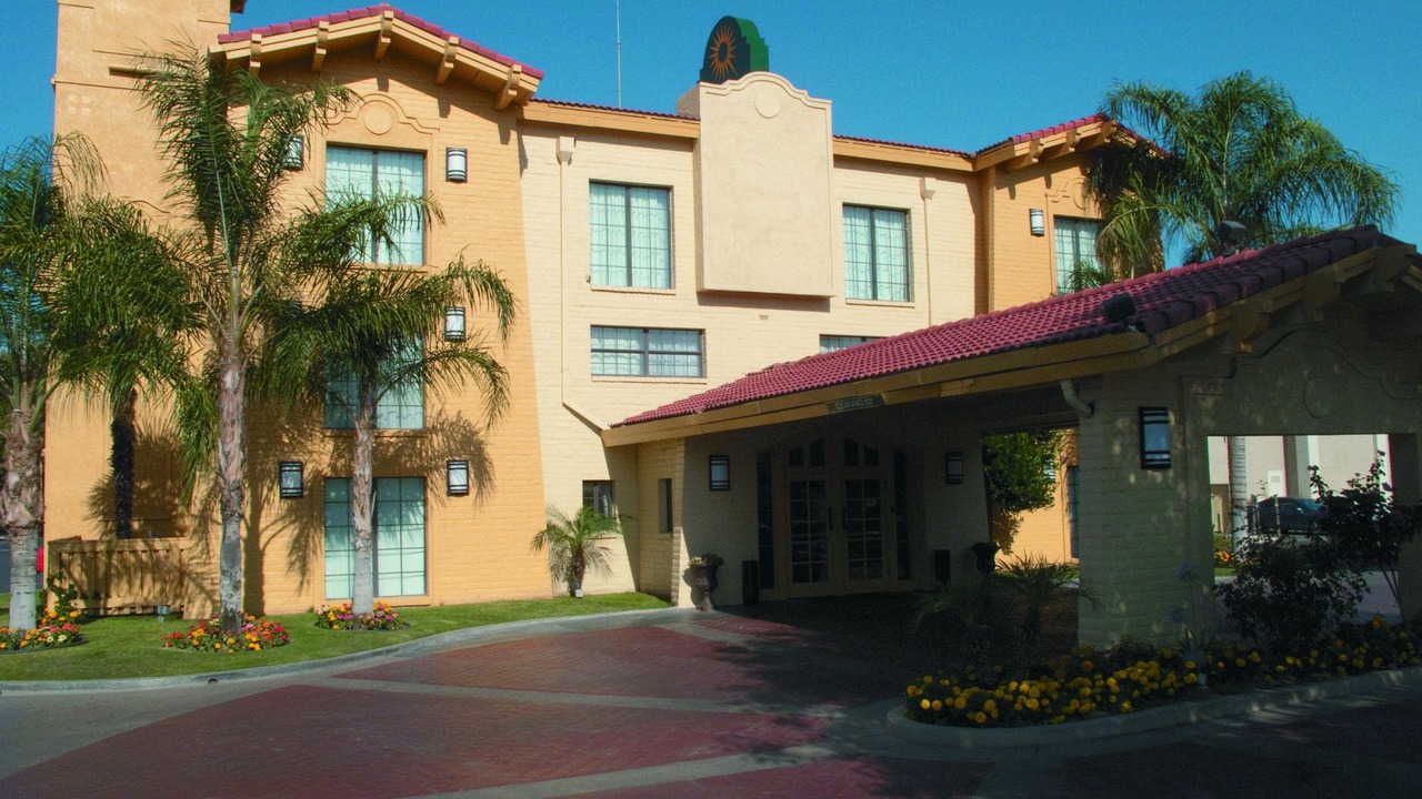 Photo of Buildings in Bakersfield