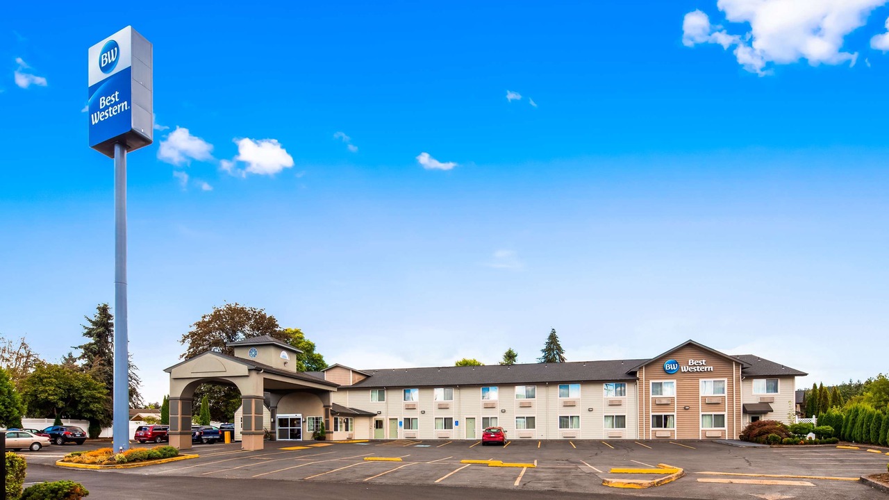 Photo of Buildings in Cottage Grove