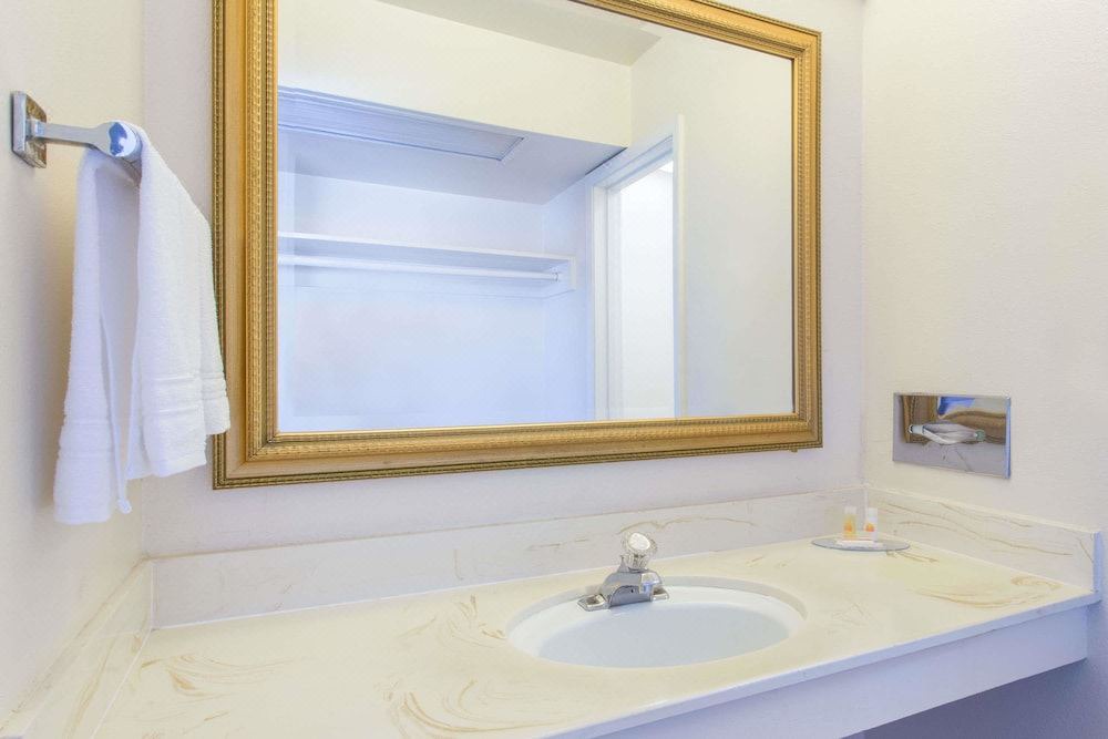 Photo of Bathroom in Modesto