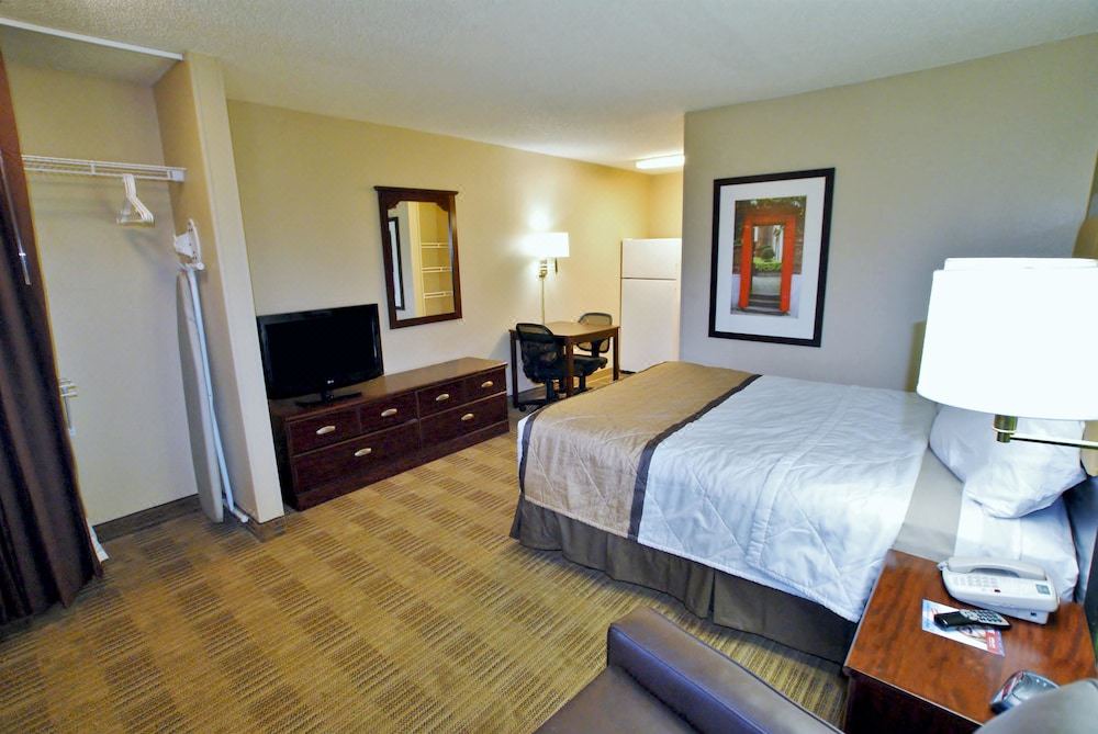 Photo of Bedroom in Riviera - Westchester