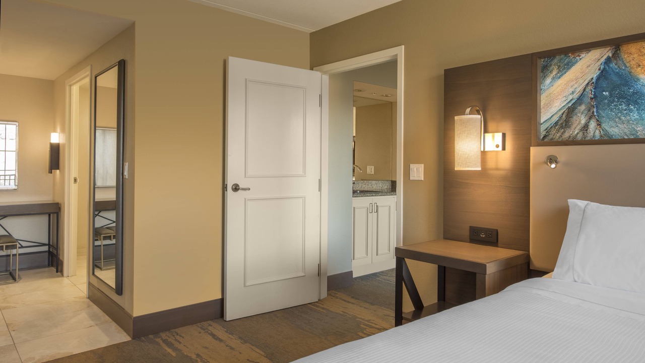 Photo of Bedroom in Lake Las Vegas