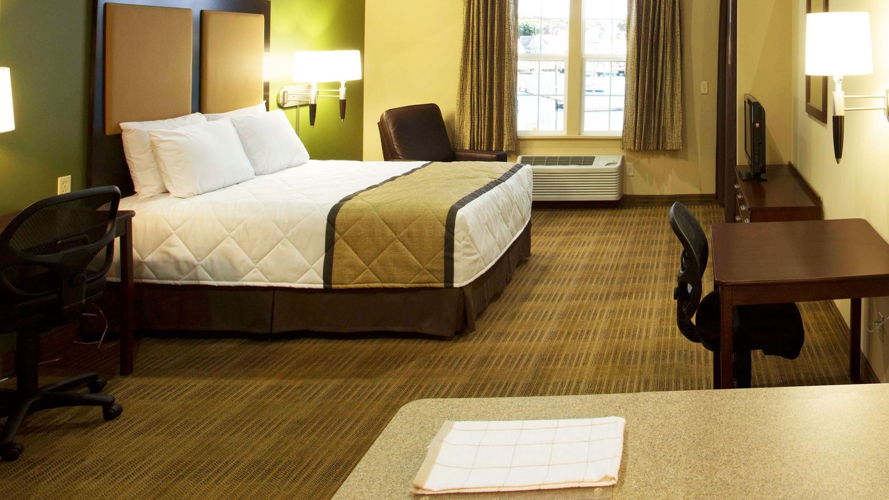 Photo of Bedroom in Folsom Road