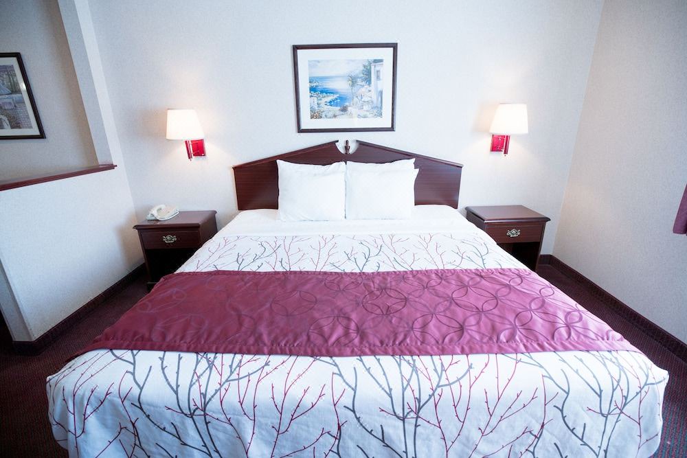 Photo of Bedroom in North Gresham