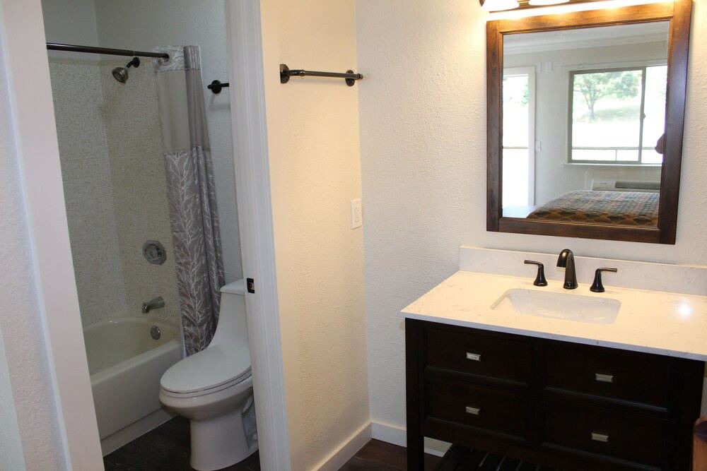Photo of Bathroom in Redway