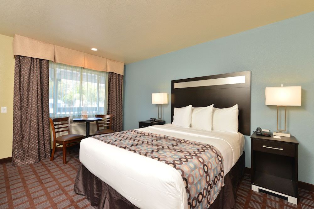 Photo of Bedroom in Downtown