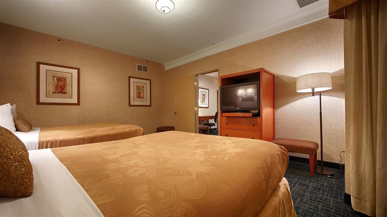 Photo of Bedroom in North Fremont Street