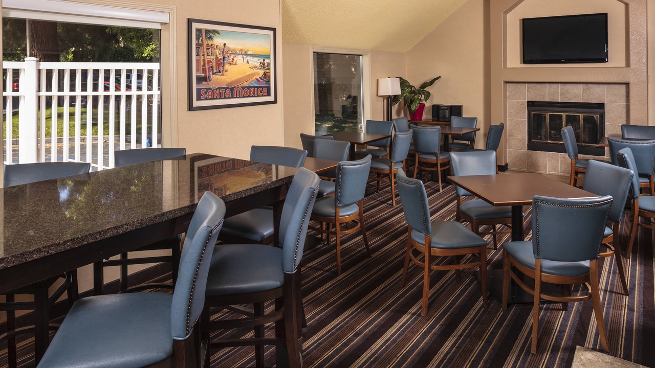 Photo of Livingroom in Cambrian Community