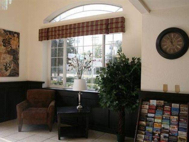 Photo of Livingroom in Lodi