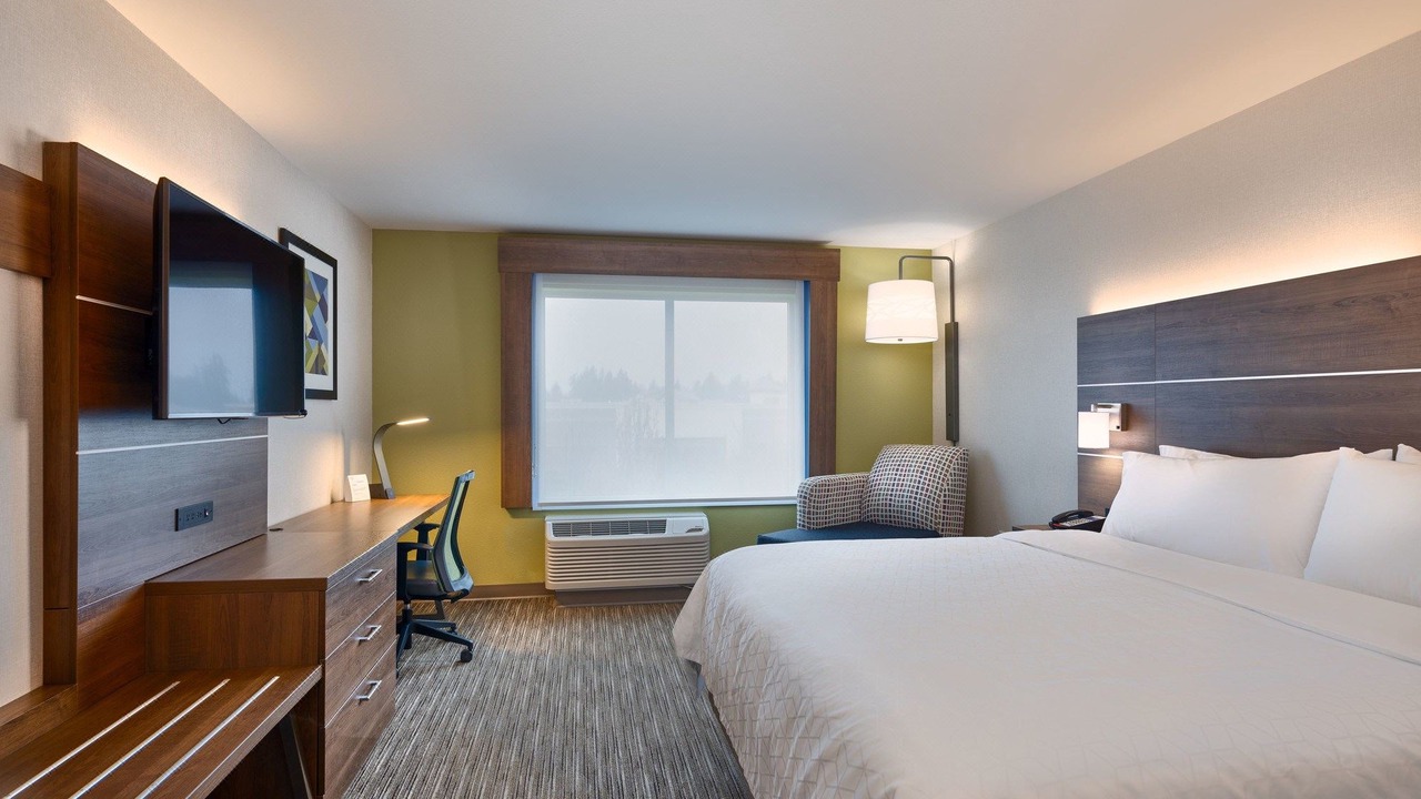 Photo of Bedroom in Keizer