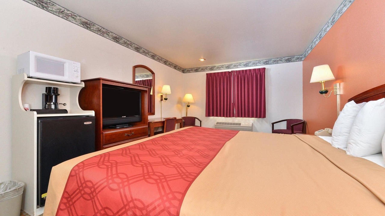 Photo of Bedroom in Corning