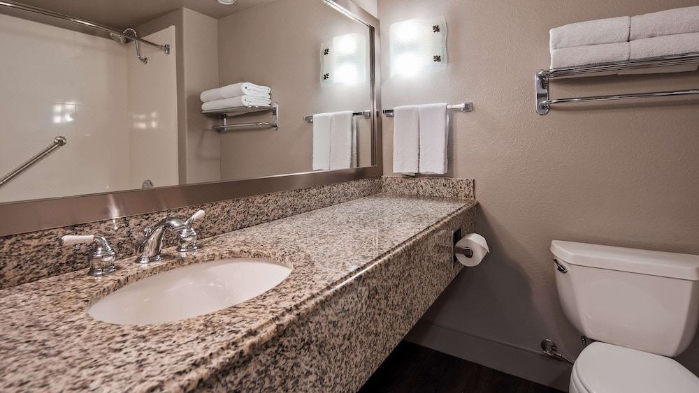 Photo of Bathroom in Altaville