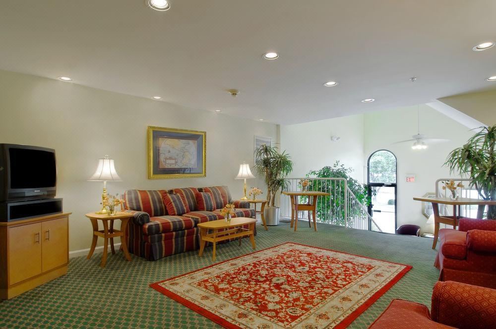 Photo of Livingroom in Sandy
