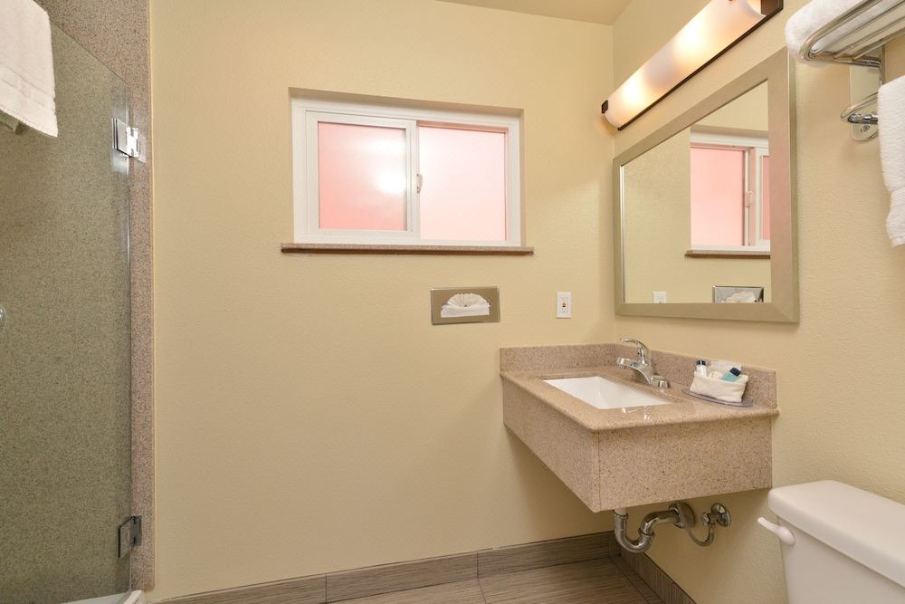 Photo of Bathroom in Downtown