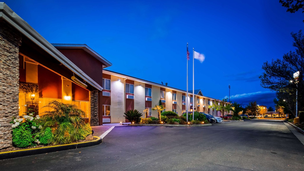 Photo of Buildings in Corning