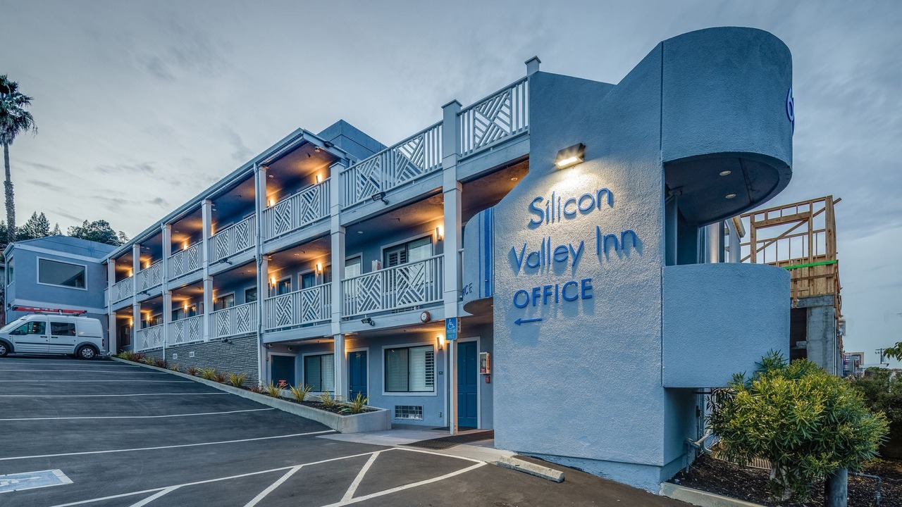 Photo of Buildings in Belmont