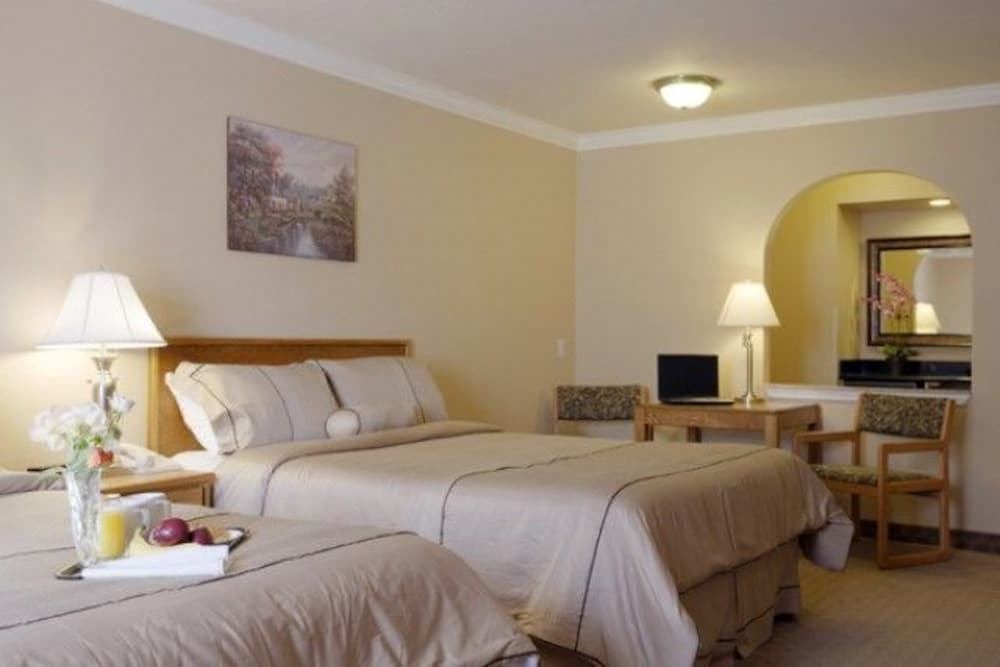 Photo of Bedroom in Downtown Monterey
