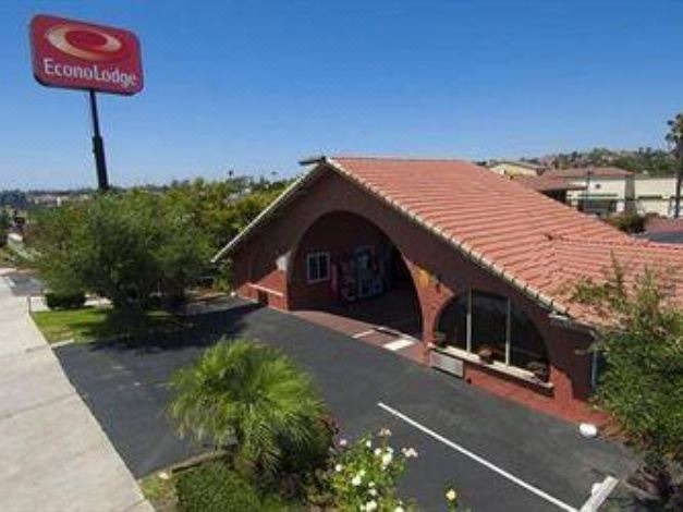 Photo of Buildings in Lemon Grove