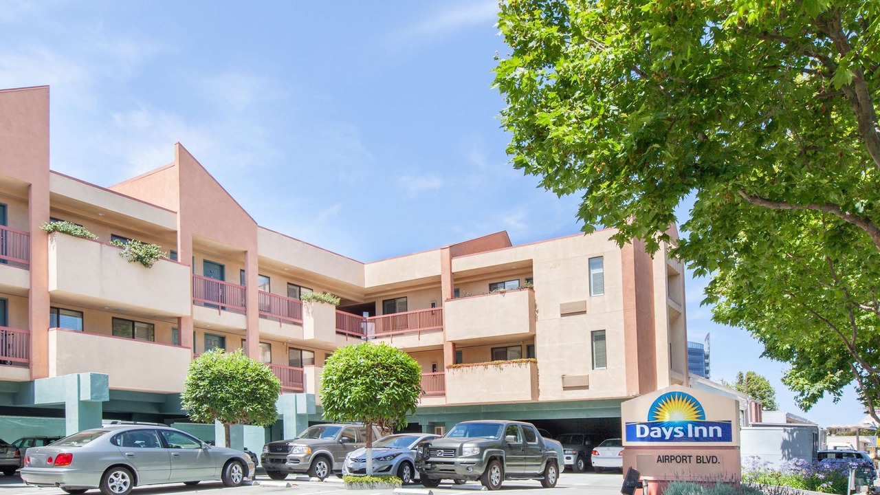 Photo of Buildings in Paradise Valley