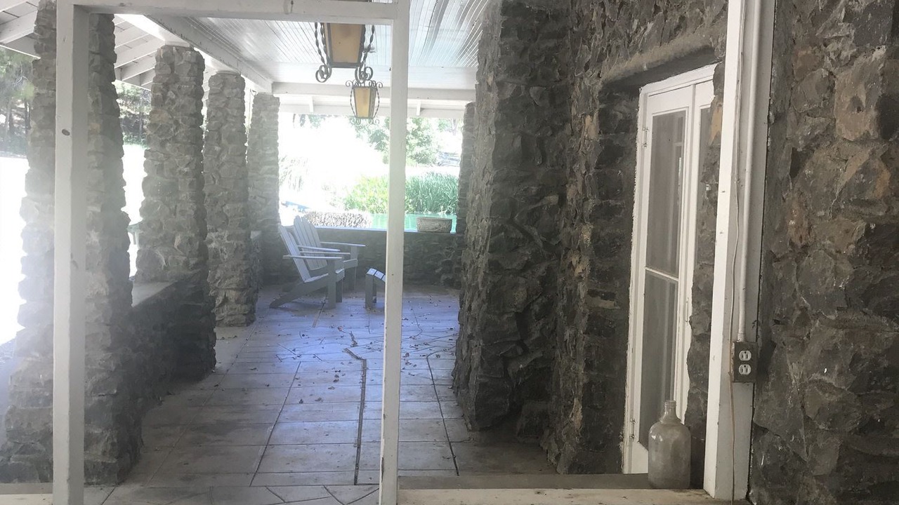 Photo of Buildings in Clear Lake