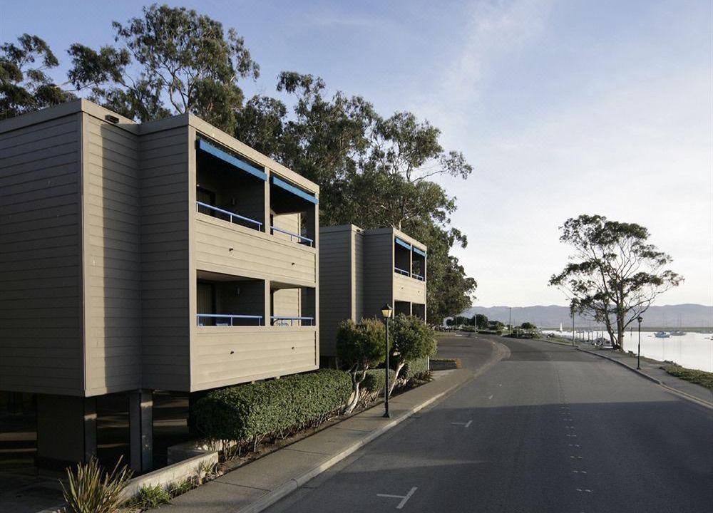 Photo of Buildings in Morro Bay