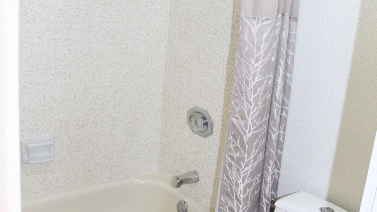 Photo of Bathroom in Redway