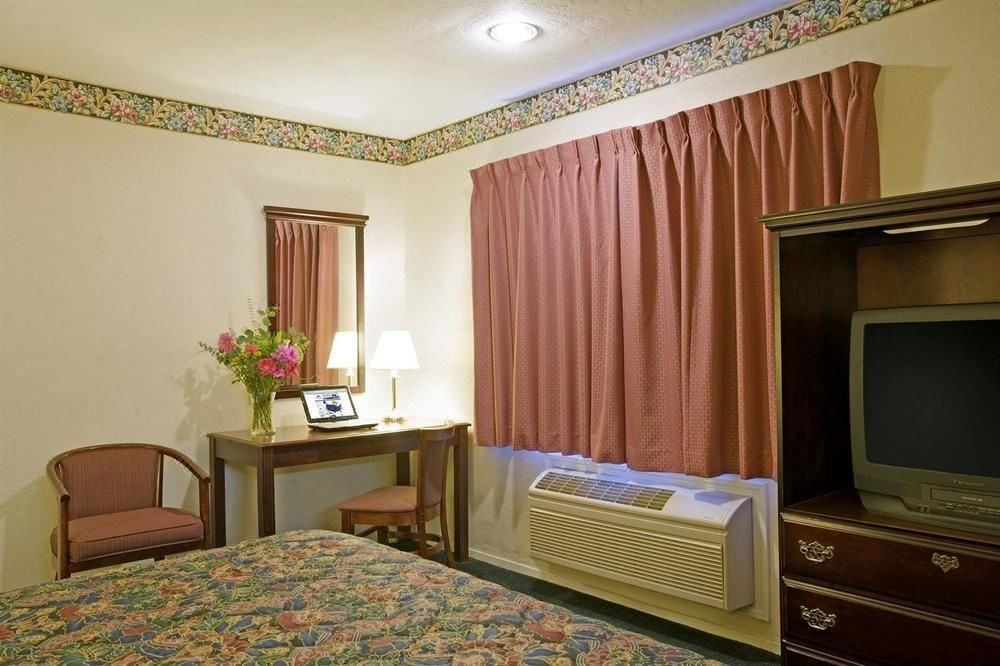 Photo of Bedroom in Palo Alto