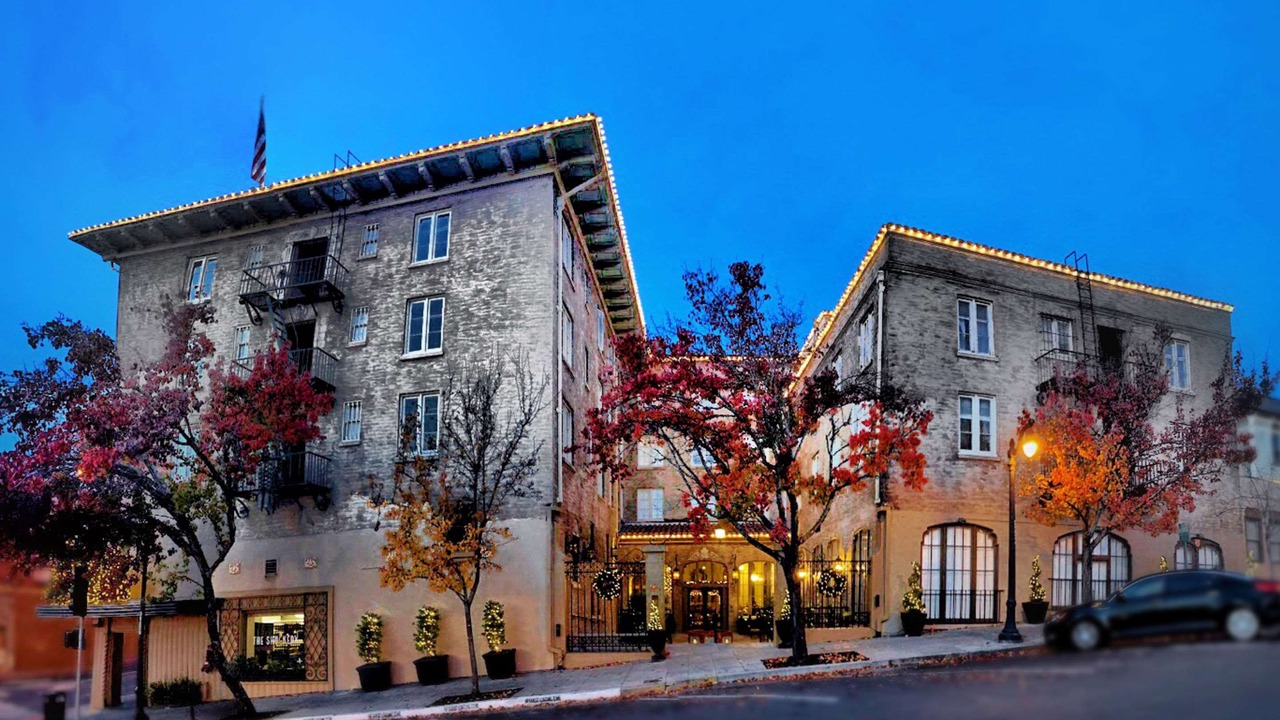Photo of Buildings in Petaluma