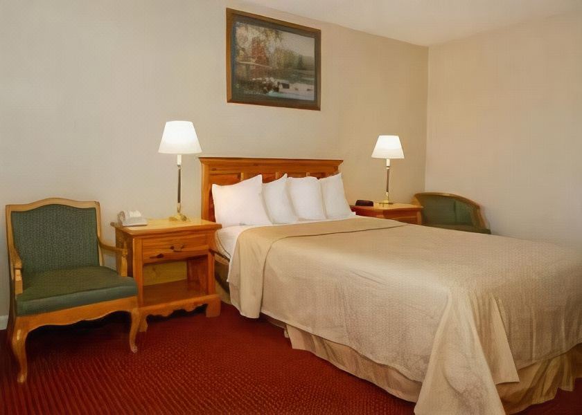 Photo of Bedroom in Redding