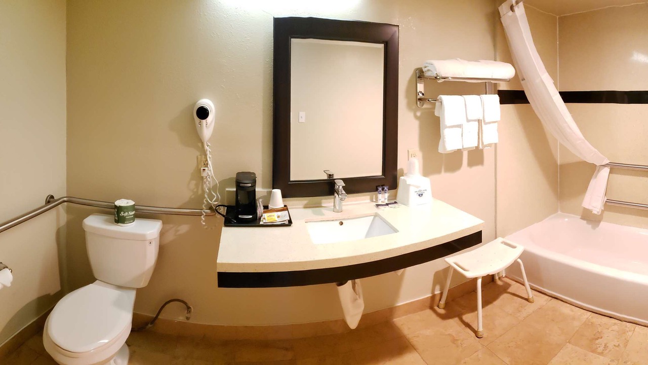 Photo of Bathroom in Vallejo