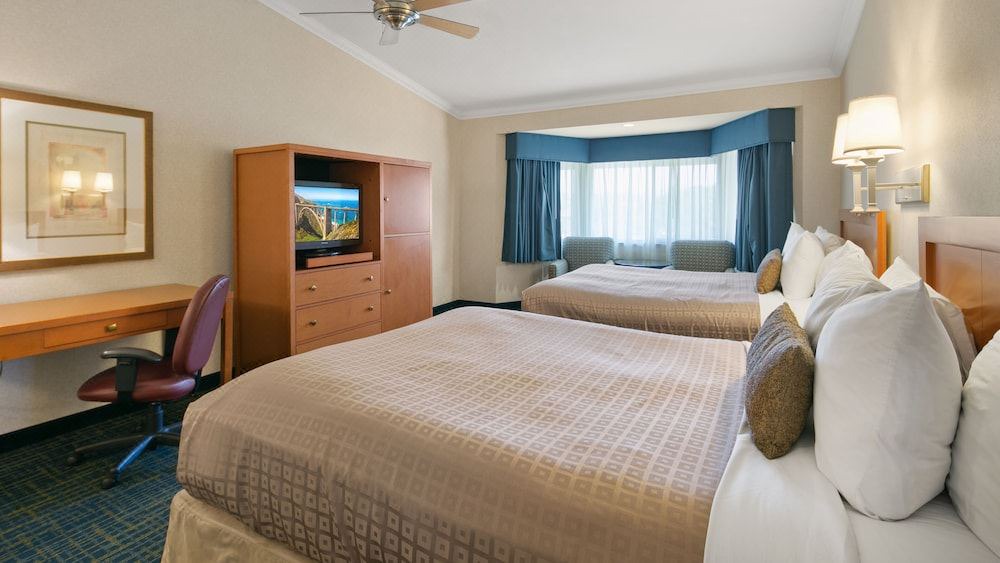 Photo of Bedroom in North Fremont Street