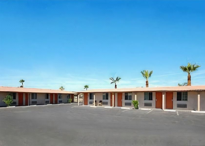 Photo of Buildings in El Centro