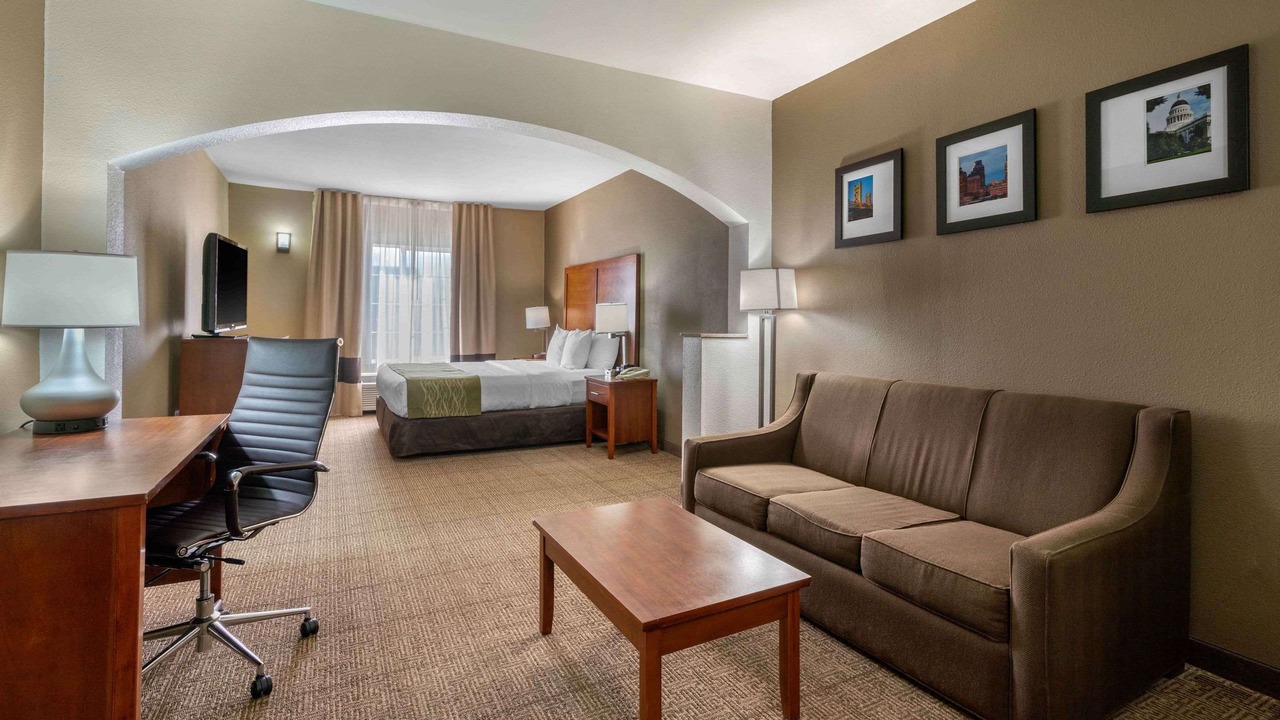Photo of Livingroom in Southeastern Sacramento