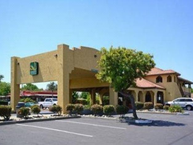 Photo of Buildings in Gilroy