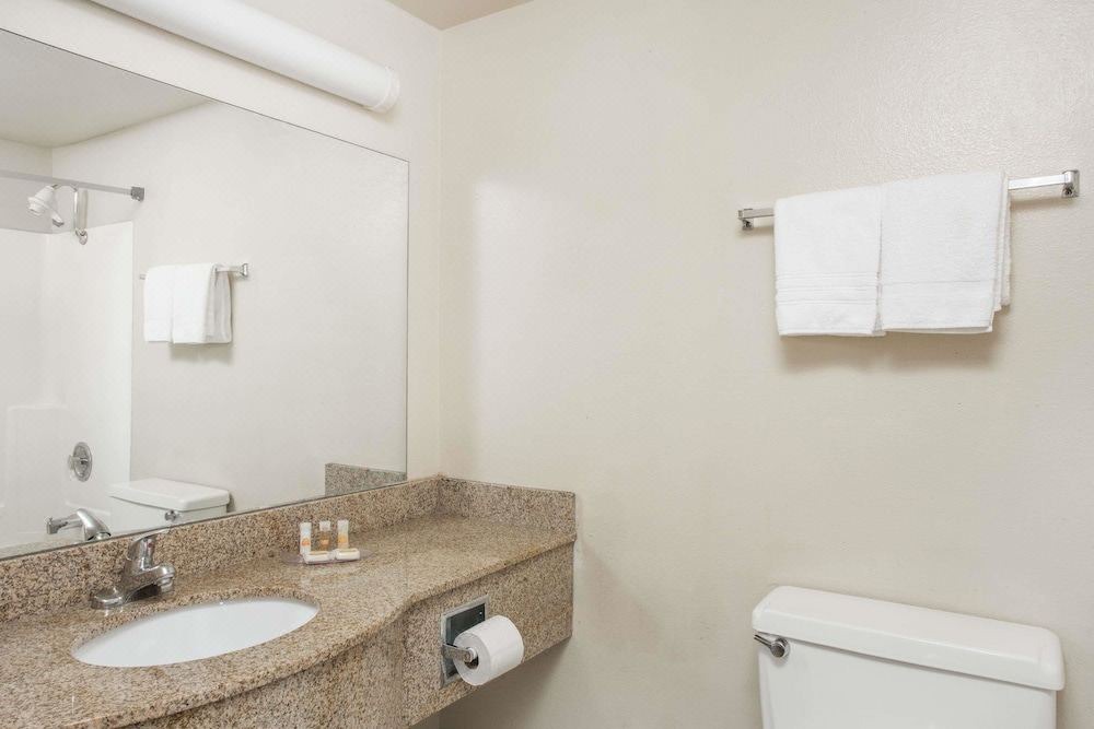 Photo of Bathroom in Peoria