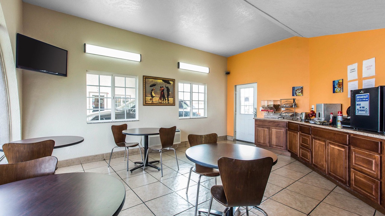 Photo of Livingroom in El Centro