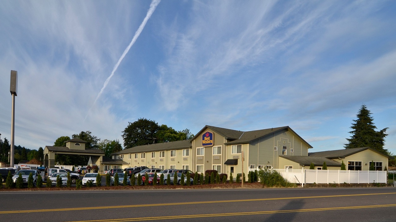 Photo of Buildings in Cottage Grove