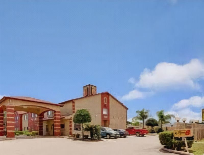 Photo of Buildings in Norco