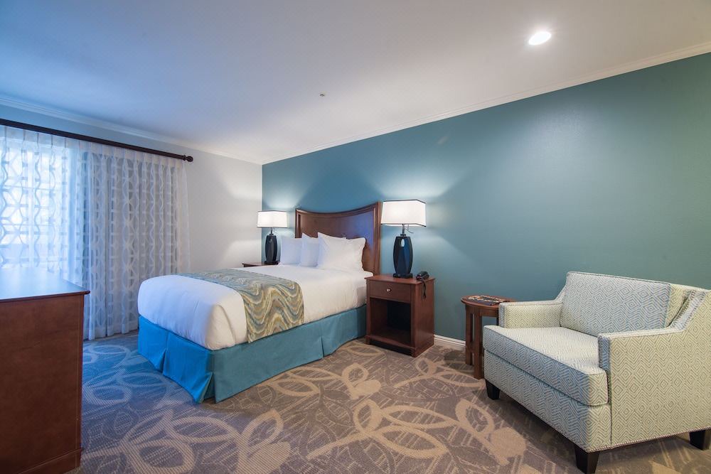 Photo of Bedroom in Solana Beach
