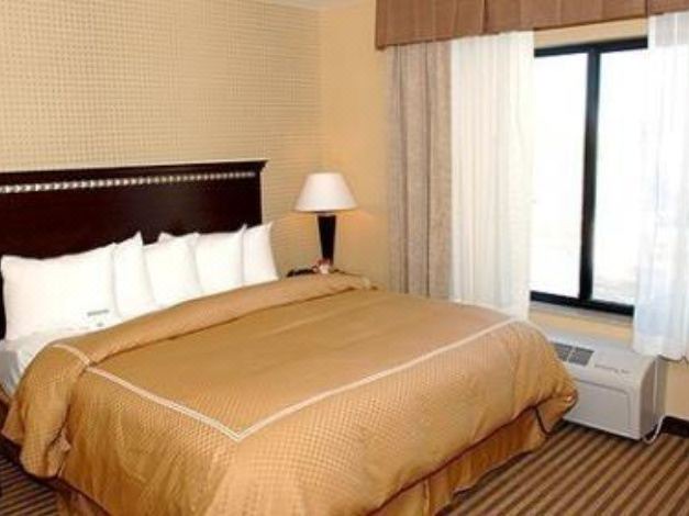 Photo of Bedroom in Dixon