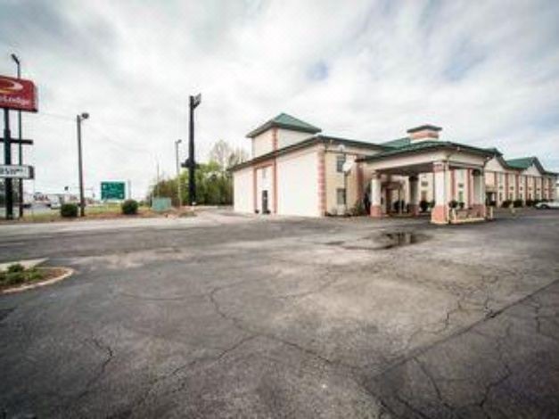 Photo of Buildings in Boulevard Park