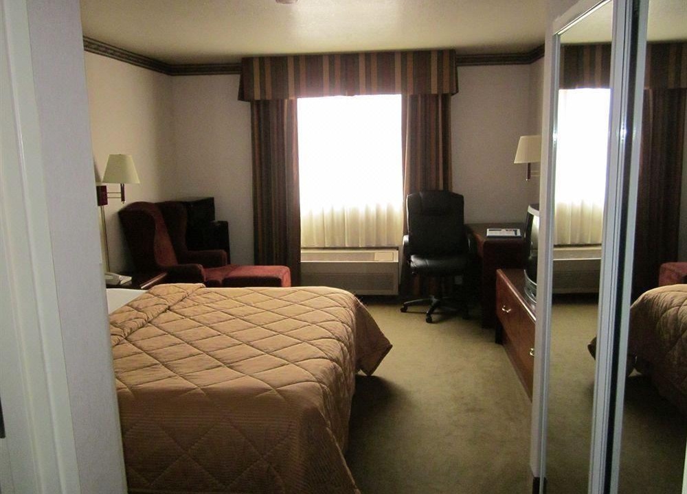 Photo of Bedroom in Roseburg