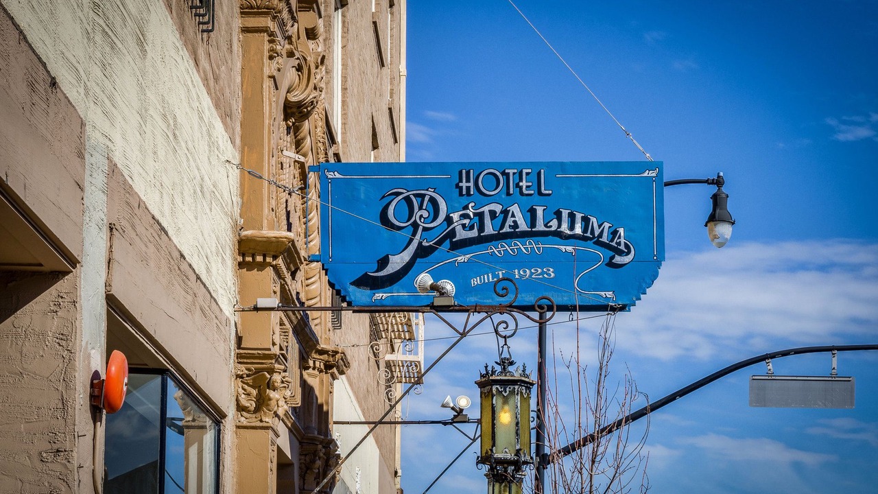 Photo of Buildings in Petaluma