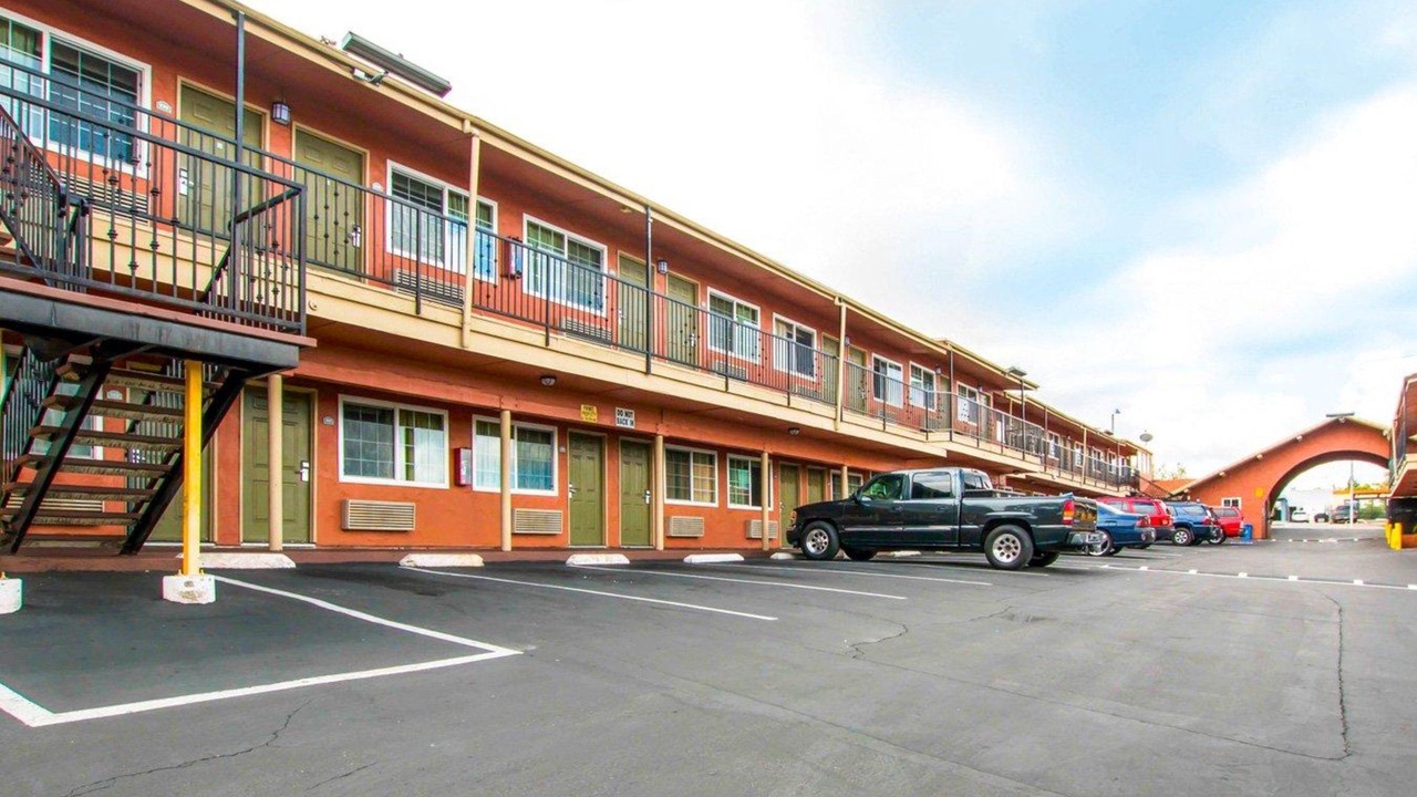 Photo of Buildings in Lemon Grove