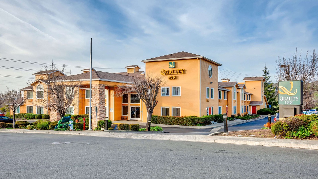 Photo of Buildings in Vallejo